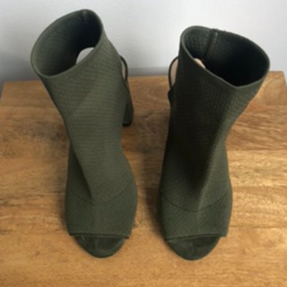 Green Aldo Open Toe Sandal - Picture 2 of 5